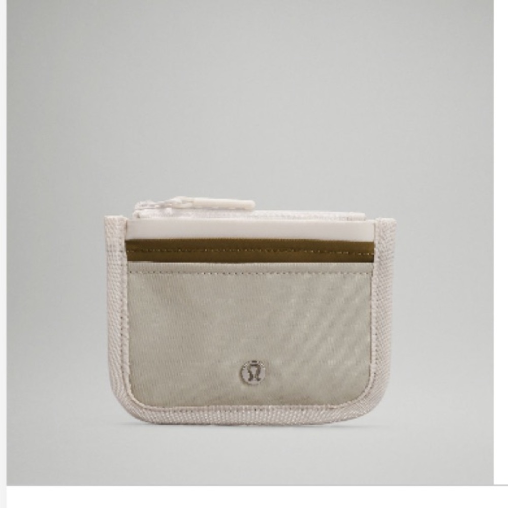 Lululemon card case